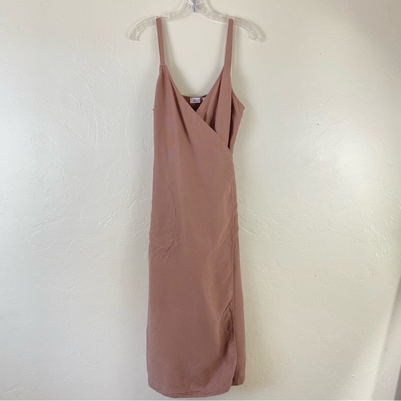 Aritzia Wilfred Size Large Blush Tan V-neck Linen Wrap-up Tie Long Midi Dress - Picture 1 of 8